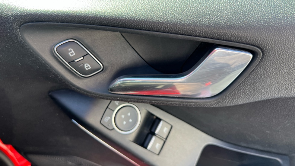 Ford Fiesta 1.0 EcoBoost ST-Line 5dr Petrol Hatchback - Image 35