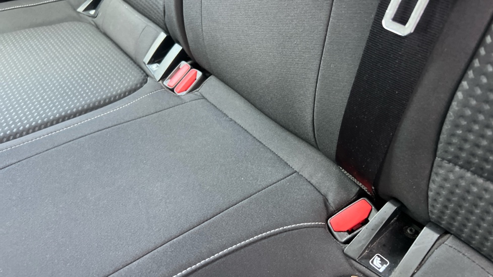 Ford Focus 1.0 EcoBoost 125 Zetec 5dr Petrol Hatchback - Image 17