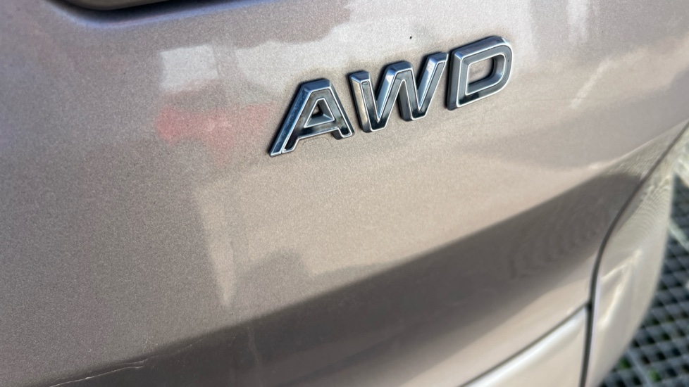 Ford Kuga 2.0 TDCi 180 ST-Line Edition 5dr Auto Diesel Estate - Image 45