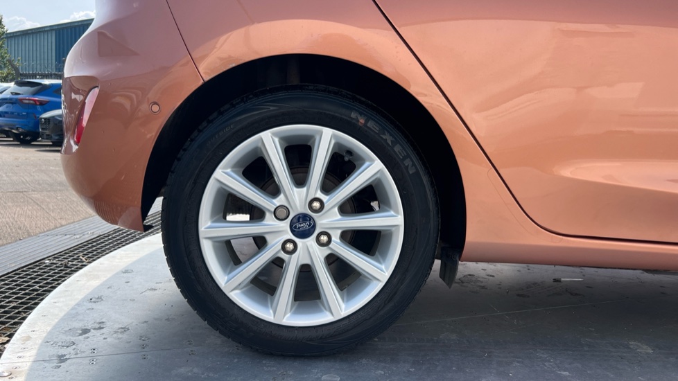 Ford Fiesta 1.0 EcoBoost Titanium B+O Play 5dr Petrol Hatchback - Image 7