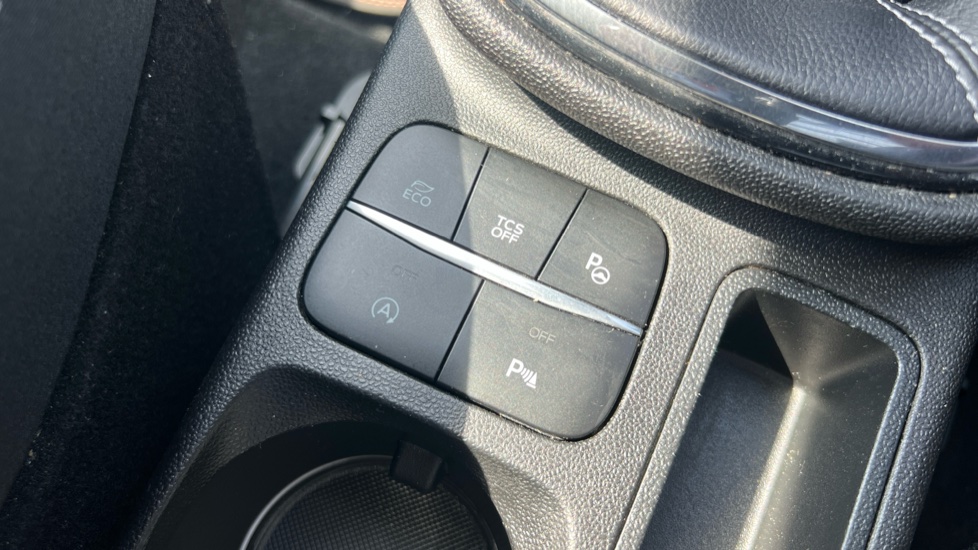 Ford Fiesta 1.0 EcoBoost Titanium B+O Play 5dr Petrol Hatchback - Image 29