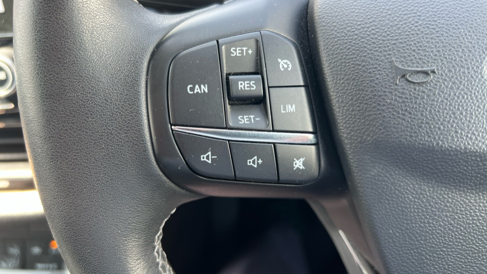 Ford Fiesta 1.0 EcoBoost Titanium B+O Play 5dr Petrol Hatchback - Image 31