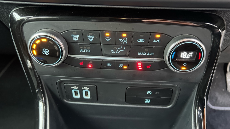 Ford EcoSport 1.0 EcoBoost 125 Titanium 5dr Petrol Hatchback - Image 22
