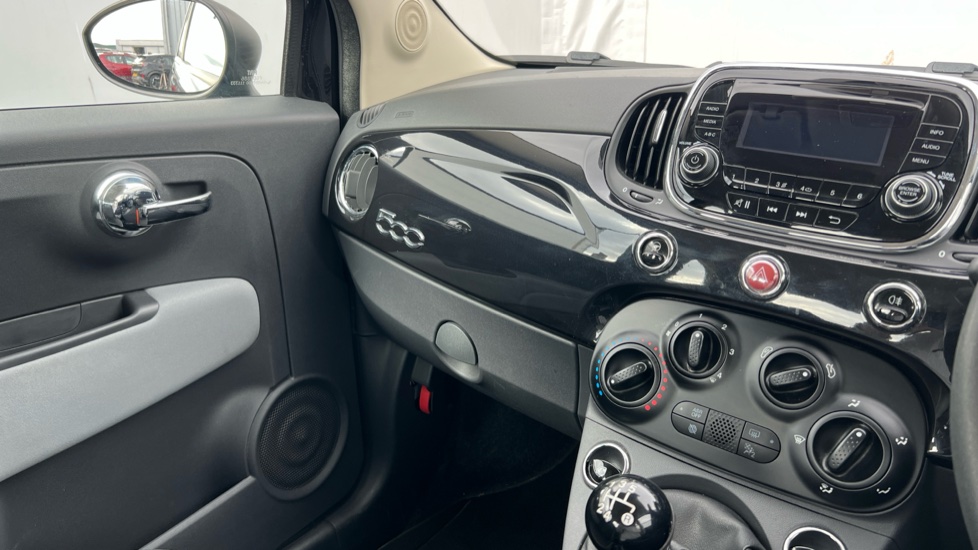 Fiat 500 1.2 Pop 3dr Petrol Hatchback - Image 14