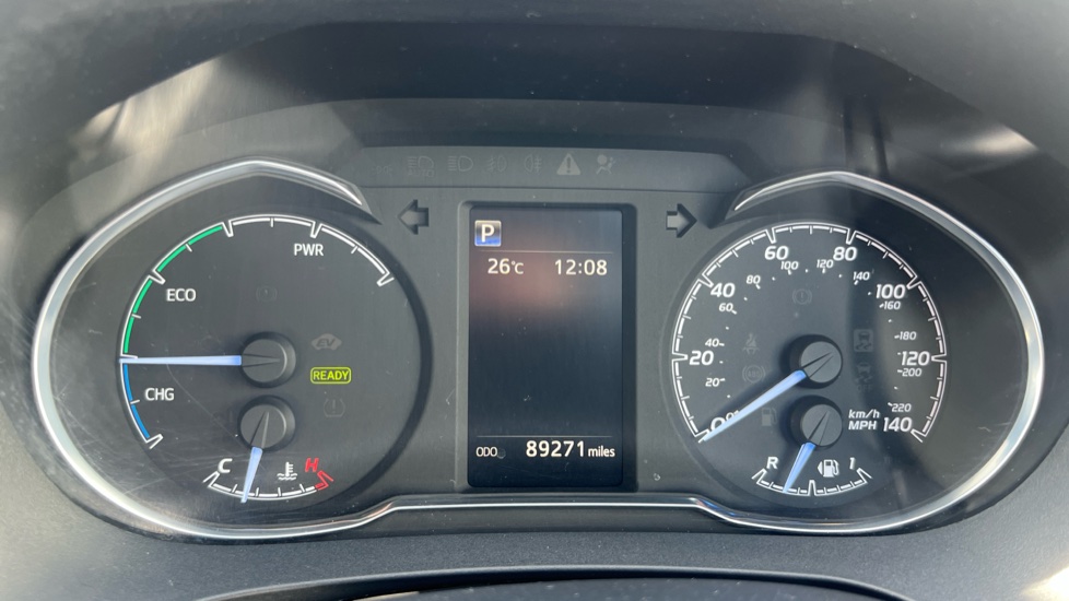 Toyota Yaris 1.5 Hybrid Design 5dr CVT Hybrid Hatchback - Image 18
