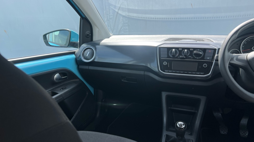 Volkswagen Up 1.0 Move Up 5dr Petrol Hatchback - Image 14