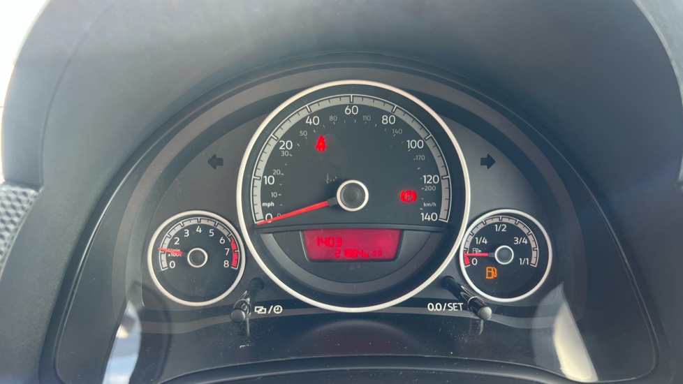 Volkswagen Up 1.0 Move Up 5dr Petrol Hatchback - Image 18