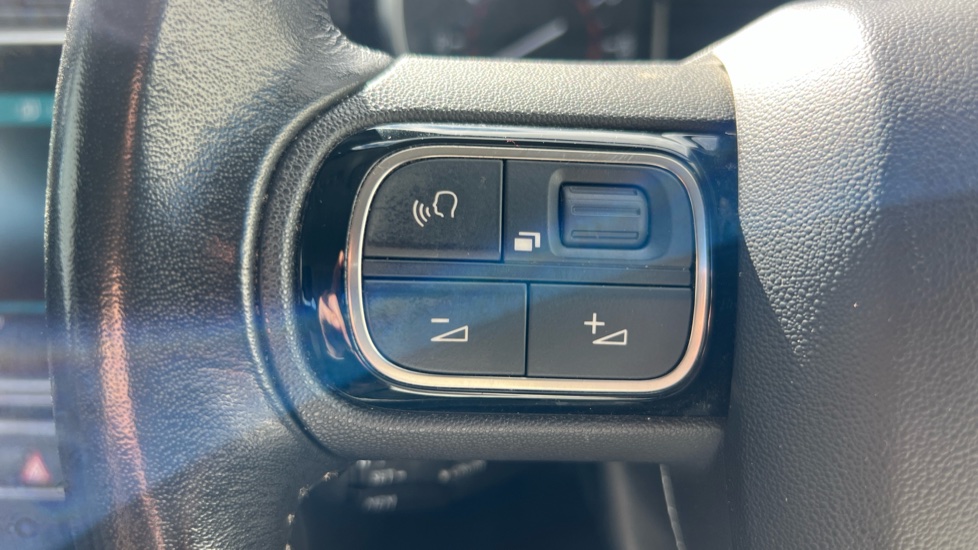Citroen C3 1.2 PureTech 82 Feel Nav Edition 5dr Petrol Hatchback - Image 31