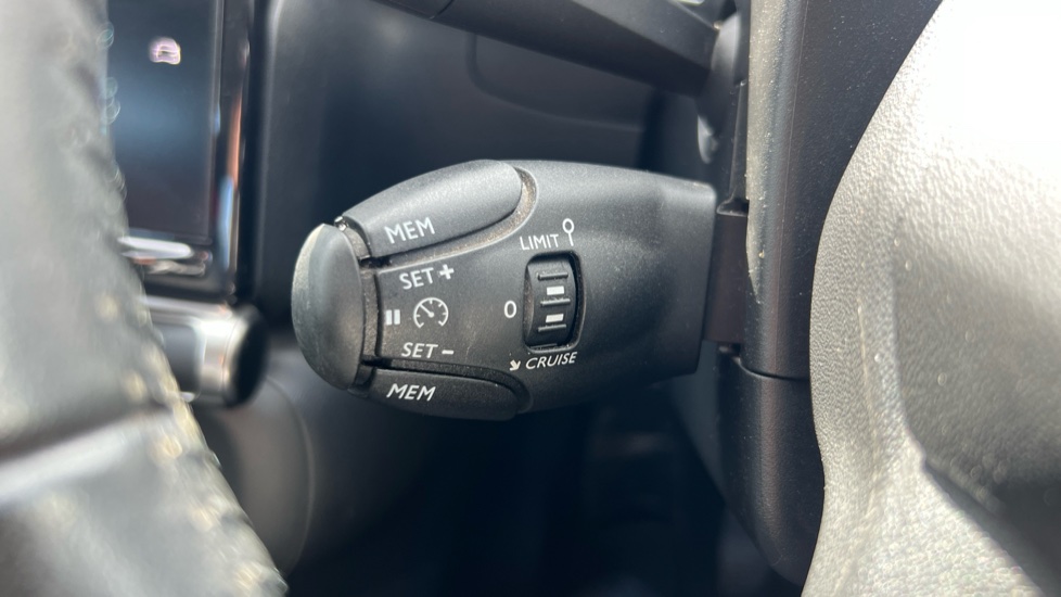 Citroen C3 1.2 PureTech 82 Feel Nav Edition 5dr Petrol Hatchback - Image 34