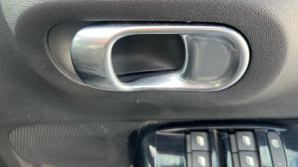 Citroen C3 1.2 PureTech 82 Feel Nav Edition 5dr Petrol Hatchback - Image 37