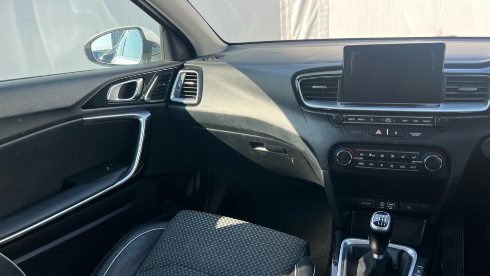 Kia Ceed 1.6 CRDi ISG 3 5dr Diesel Estate - Image 14