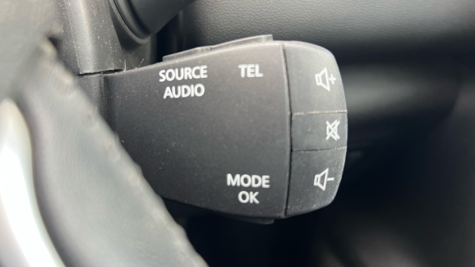 Renault Kadjar 1.5 dCi Dynamique Nav 5dr Diesel Hatchback - Image 33