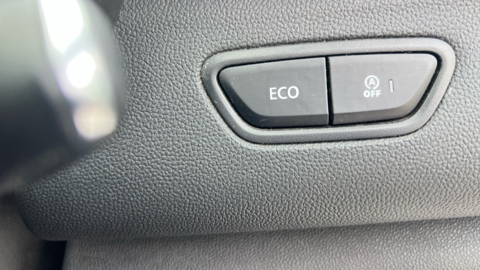 Renault Kadjar 1.5 dCi Dynamique Nav 5dr Diesel Hatchback - Image 34