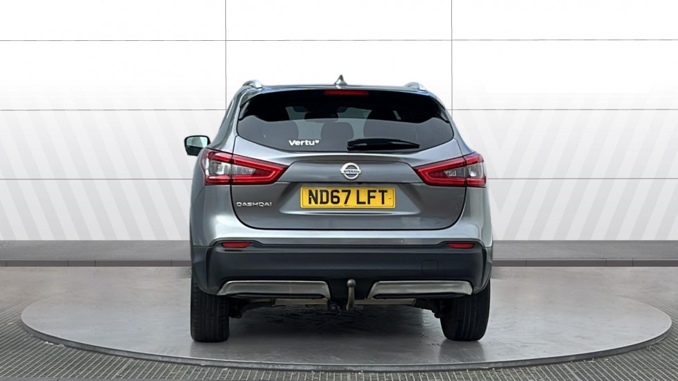 Nissan Qashqai 1.6 DiG-T N-Connecta 5dr Petrol Hatchback - Image 6