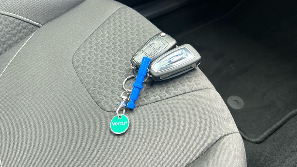 Ford Focus 1.5 TDCi 120 Zetec 5dr Diesel Estate - Image 20