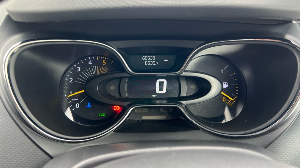 Renault Captur 1.5 dCi 110 Iconic Nav 5dr Diesel Hatchback - Image 18
