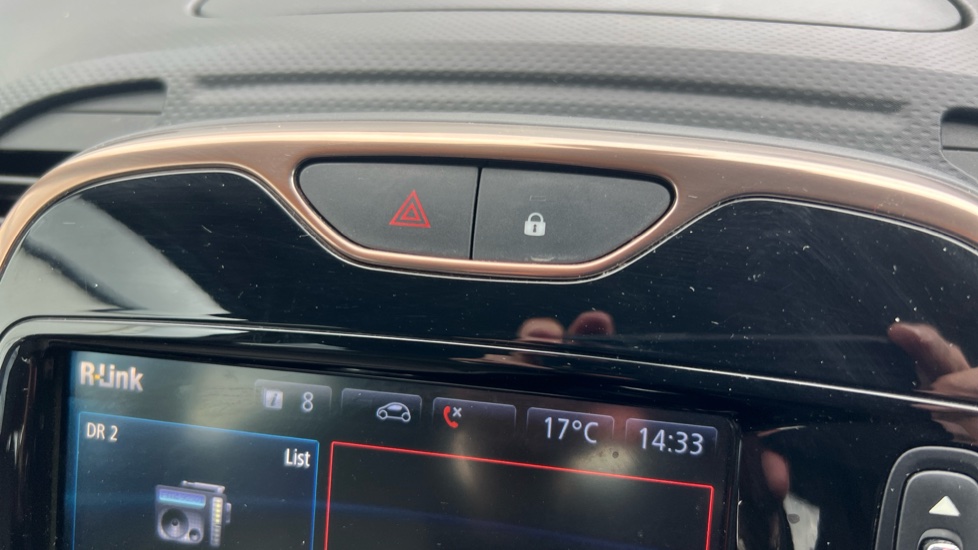 Renault Captur 1.5 dCi 110 Iconic Nav 5dr Diesel Hatchback - Image 26