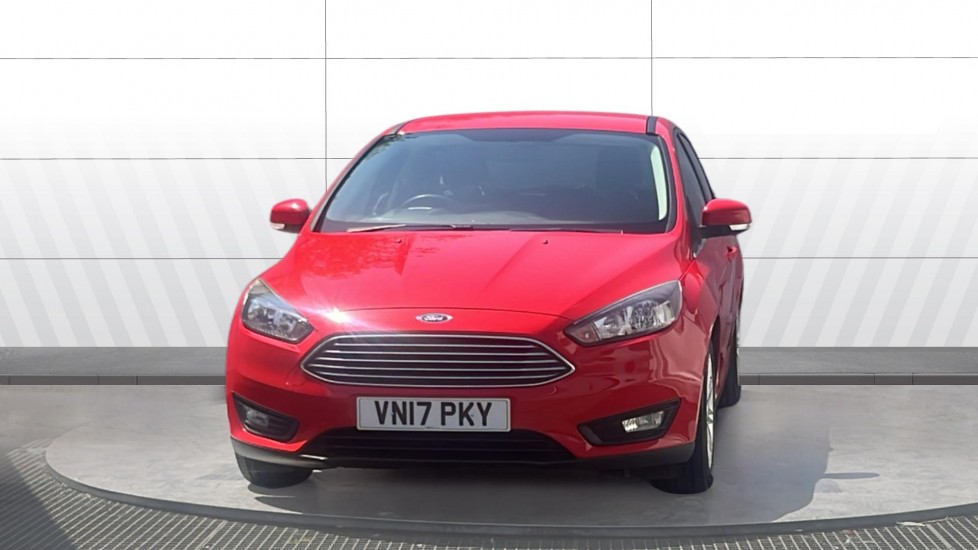 Ford Focus 1.0 EcoBoost Zetec Edition 5dr Petrol Hatchback - Image 3
