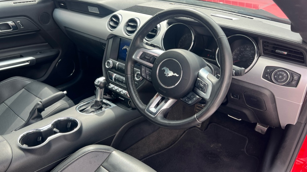 Ford Mustang 2.3 EcoBoost 2dr Auto Petrol Coupe - Image 11