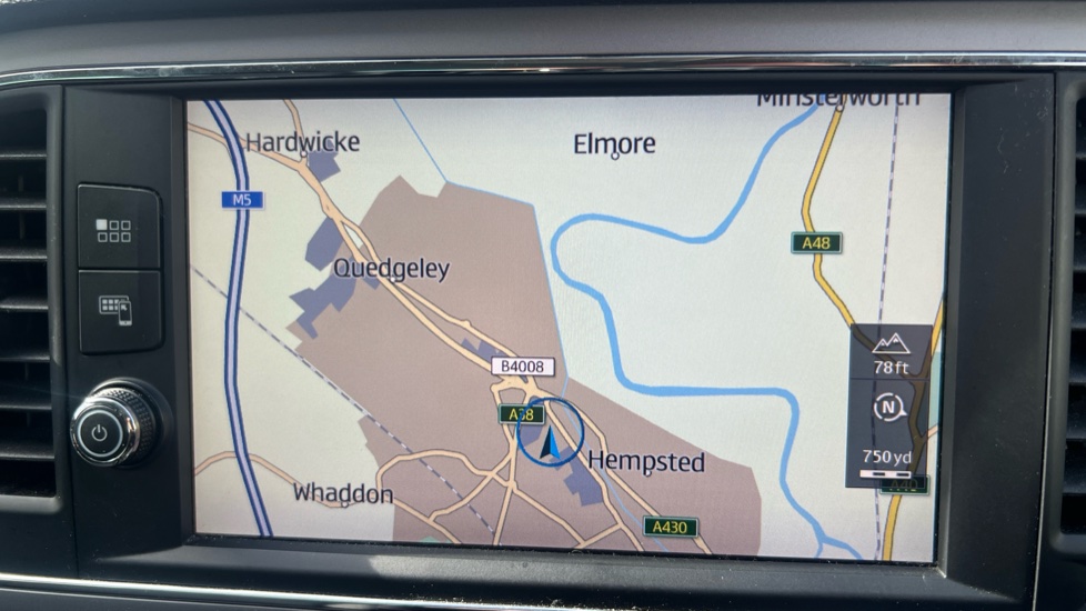 SEAT Leon 1.2 TSI SE Dynamic Technology 5dr Petrol Hatchback - Image 12