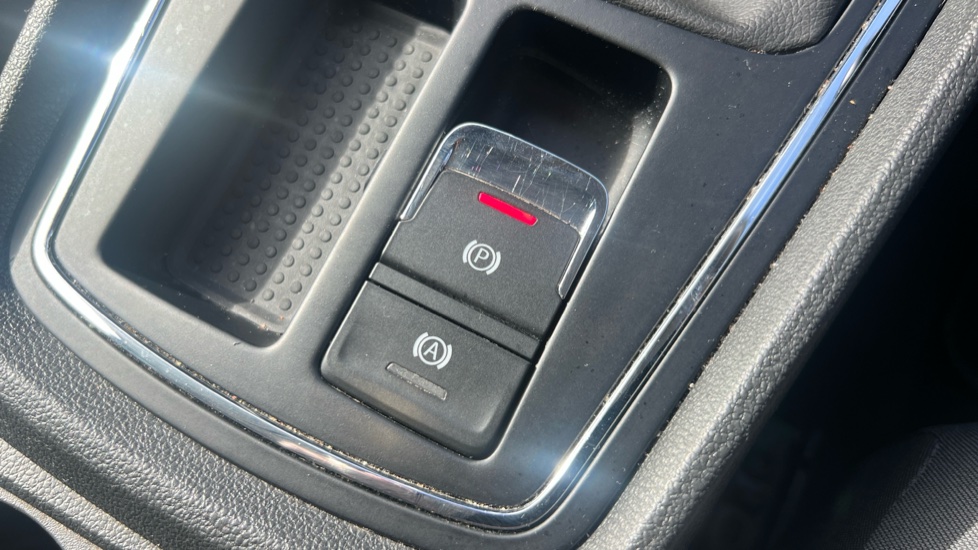 SEAT Leon 1.2 TSI SE Dynamic Technology 5dr Petrol Hatchback - Image 27