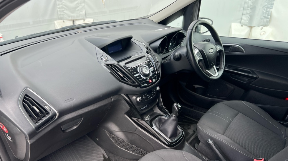 Ford B-MAX 1.0 EcoBoost Titanium Navigator 5dr Petrol Hatchback - Image 9