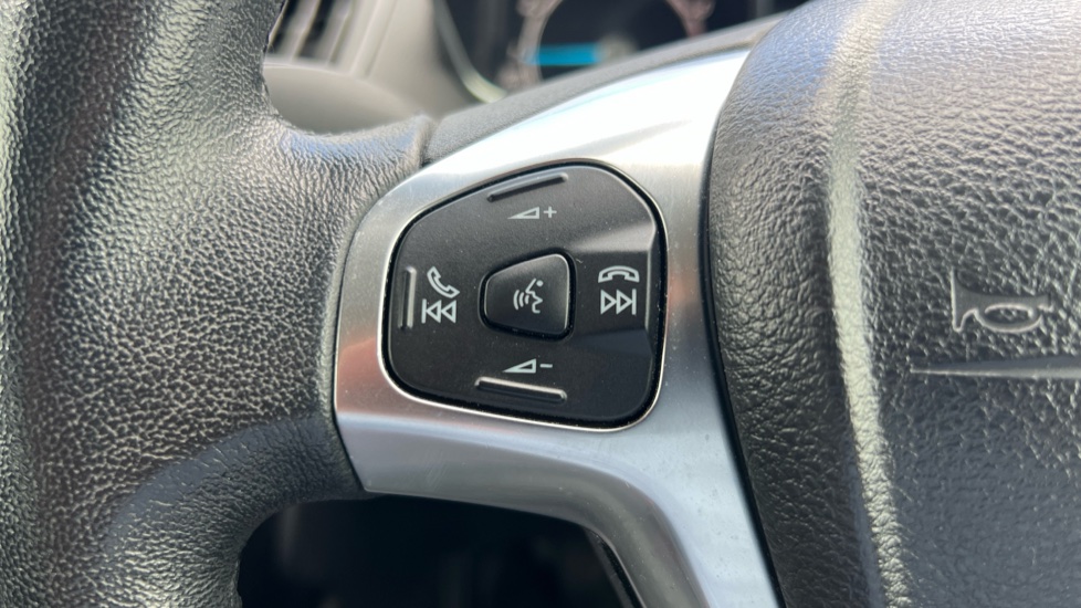 Ford B-MAX 1.0 EcoBoost Titanium Navigator 5dr Petrol Hatchback - Image 30