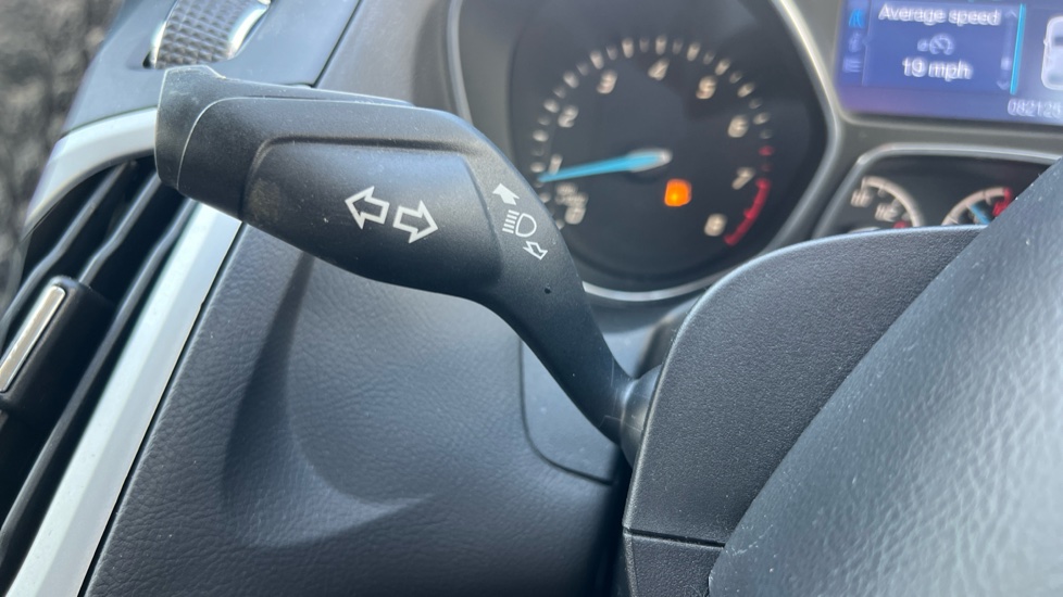 Ford Focus 1.0 125 EcoBoost Zetec Navigator 5dr Petrol Hatchback - Image 30