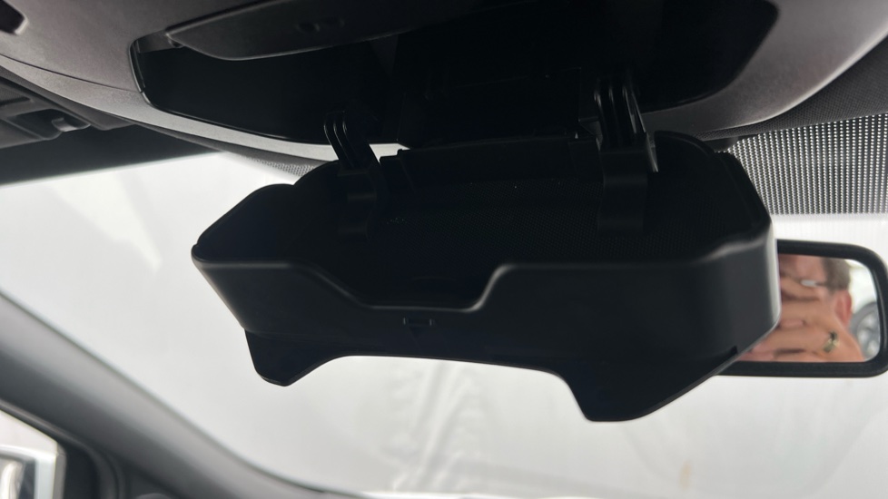 Ford Kuga 1.5 EcoBoost ST-Line 5dr 2WD Petrol Estate - Image 30