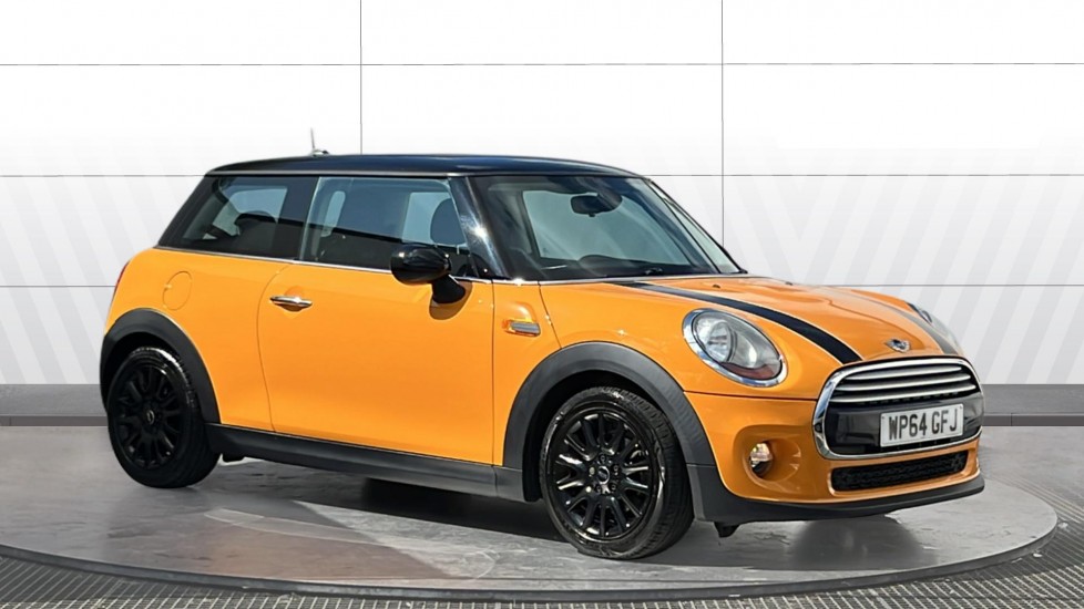 MINI Hatchback 1.5 Cooper 3dr Petrol Hatchback - Image 1