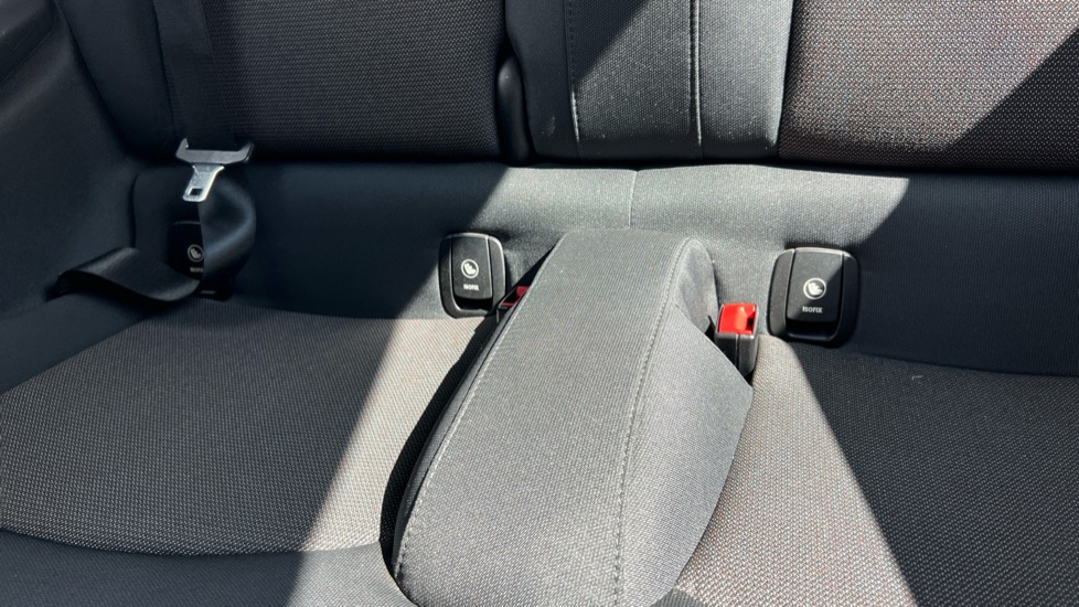 MINI Hatchback 1.5 Cooper 3dr Petrol Hatchback - Image 17