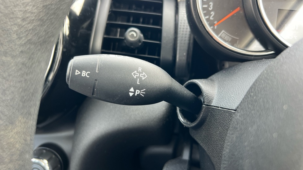 MINI Hatchback 1.5 Cooper 3dr Petrol Hatchback - Image 28