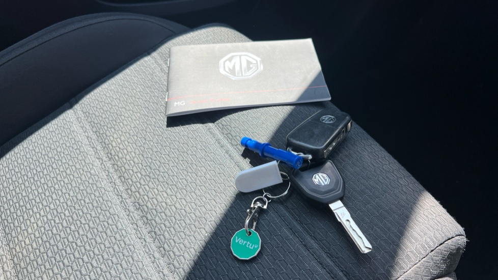 MG GS 1.5 TGI Excite 5dr Petrol Hatchback - Image 19