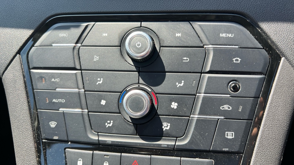 MG GS 1.5 TGI Excite 5dr Petrol Hatchback - Image 24