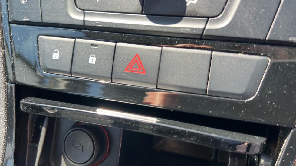 MG GS 1.5 TGI Excite 5dr Petrol Hatchback - Image 25