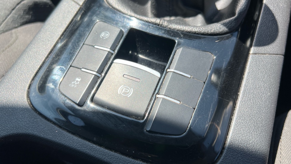 MG GS 1.5 TGI Excite 5dr Petrol Hatchback - Image 27