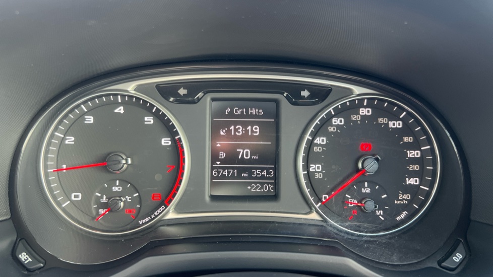 Audi A1 1.0 TFSI Sport Nav 5dr Petrol Hatchback - Image 18