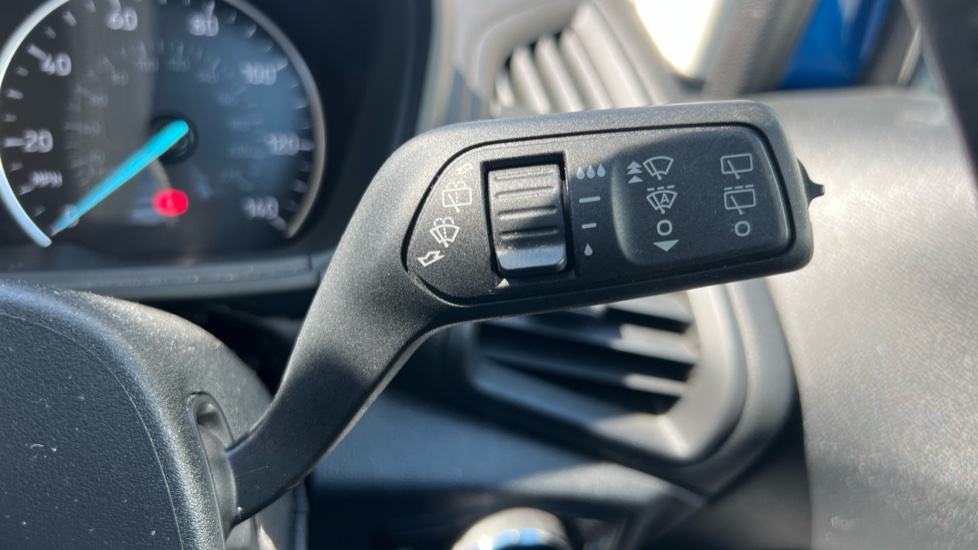 Ford EcoSport 1.0 EcoBoost Titanium 5dr Petrol Hatchback - Image 36