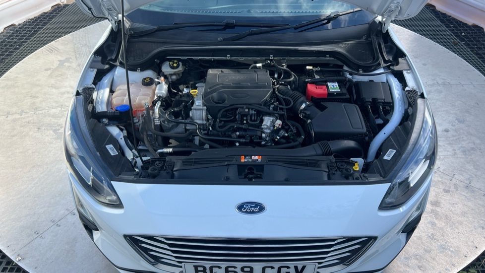 Ford Focus 1.0 EcoBoost 125 Titanium X 5dr Petrol Hatchback - Image 8