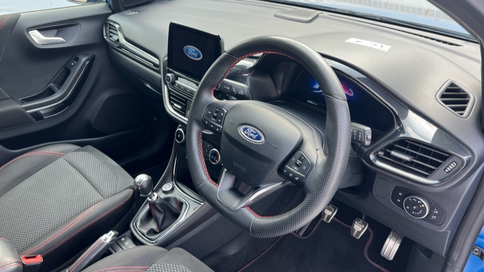 Ford Puma 1.0 EcoBoost Hybrid mHEV 155 ST-Line 5dr Petrol Hatchback - Image 11