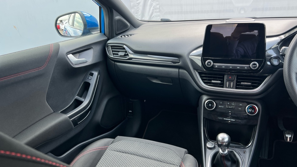 Ford Puma 1.0 EcoBoost Hybrid mHEV 155 ST-Line 5dr Petrol Hatchback - Image 14