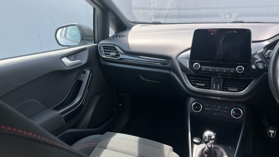 Ford Fiesta 1.0 EcoBoost Hybrid mHEV 125 ST-Line Edition 5dr Petrol Hatchback - Image 14