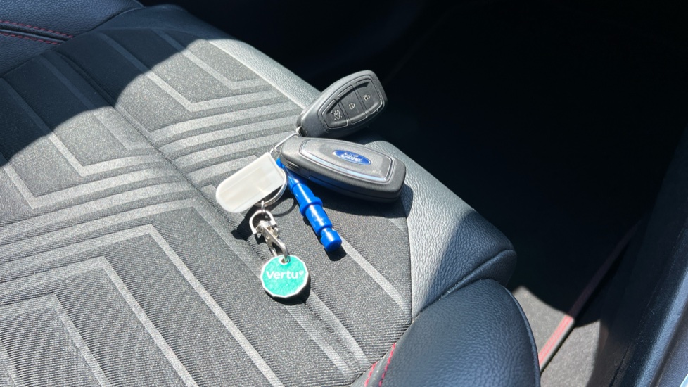 Ford Puma 1.0 EcoBoost Hybrid mHEV ST-Line X First Ed 5dr Petrol Hatchback - Image 20