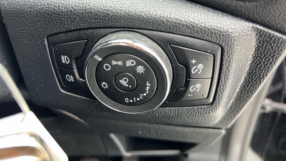 Ford EcoSport 1.0 EcoBoost 125 ST-Line 5dr Petrol Hatchback - Image 36