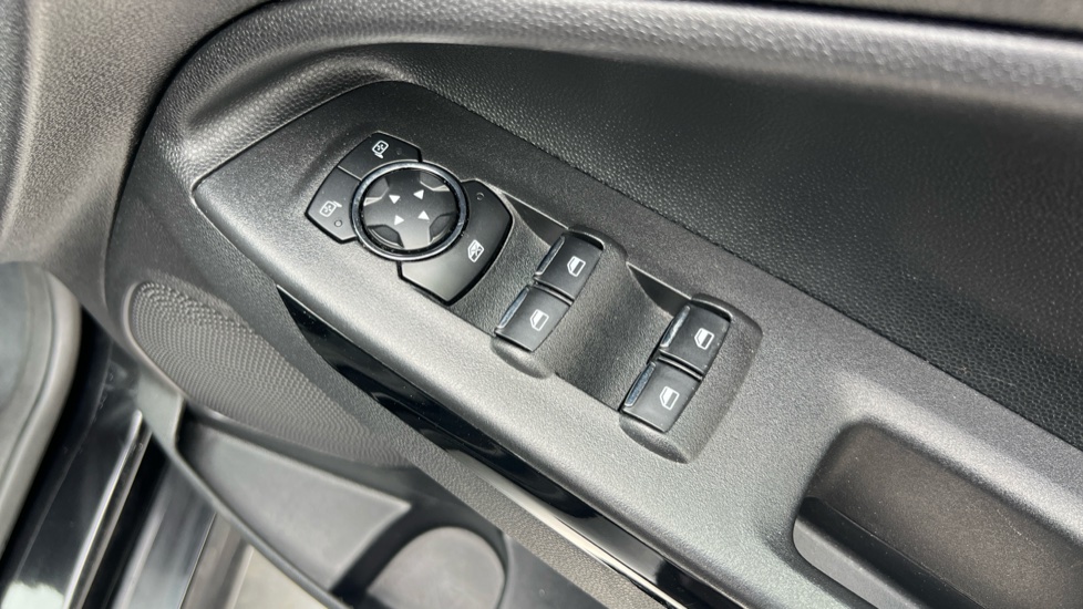 Ford EcoSport 1.0 EcoBoost 125 ST-Line 5dr Petrol Hatchback - Image 38