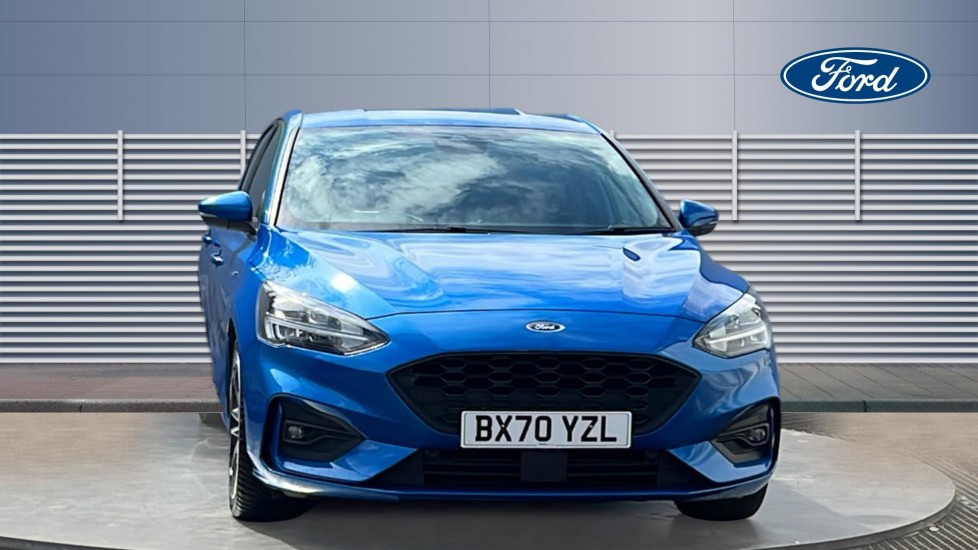 Ford Focus 1.0 EcoBoost Hybrid mHEV 125 ST-Line X Edition 5dr Petrol Hatchback - Image 3