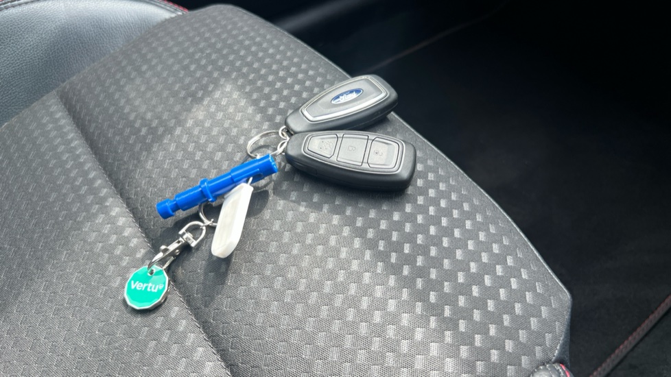 Ford Focus 1.0 EcoBoost Hybrid mHEV 125 ST-Line X Edition 5dr Petrol Hatchback - Image 20