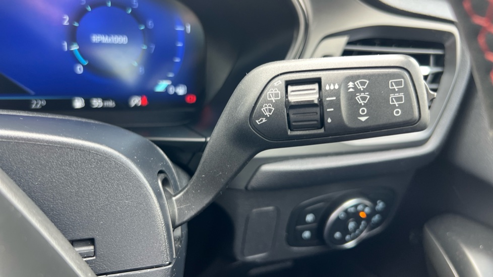 Ford Focus 1.0 EcoBoost Hybrid mHEV 125 ST-Line X Edition 5dr Petrol Hatchback - Image 37