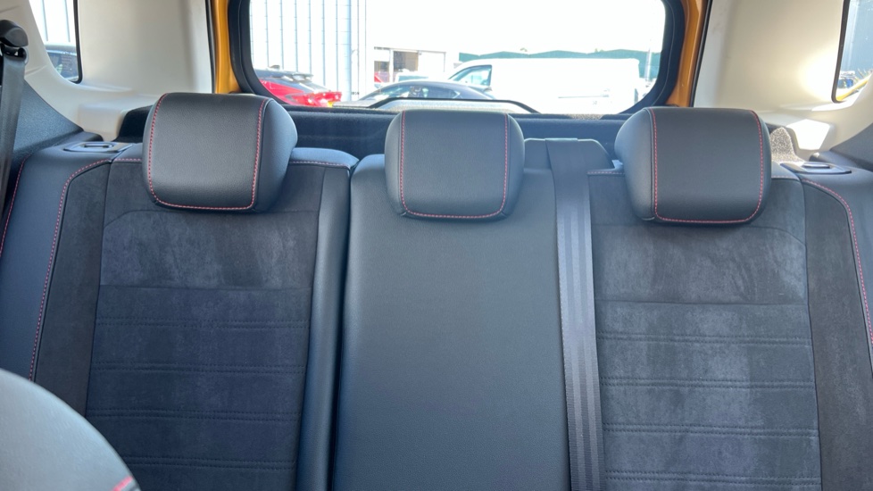 Ford EcoSport 1.0 EcoBoost 140 ST-Line 5dr Petrol Hatchback - Image 15