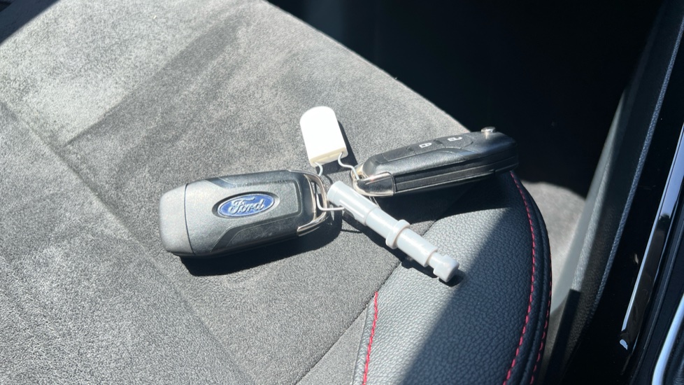 Ford EcoSport 1.0 EcoBoost 140 ST-Line 5dr Petrol Hatchback - Image 20